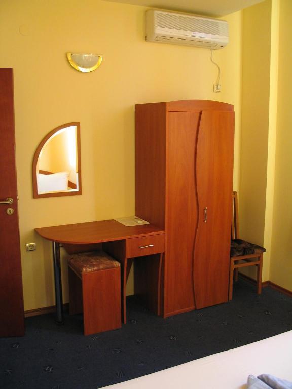 Family Hotel Familya 루세 외부 사진